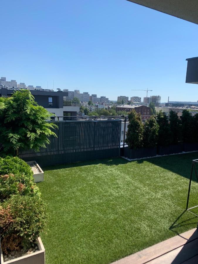 Two-Levels Penthouse With A Garden In The City Center Διαμέρισμα Λοτζ Εξωτερικό φωτογραφία