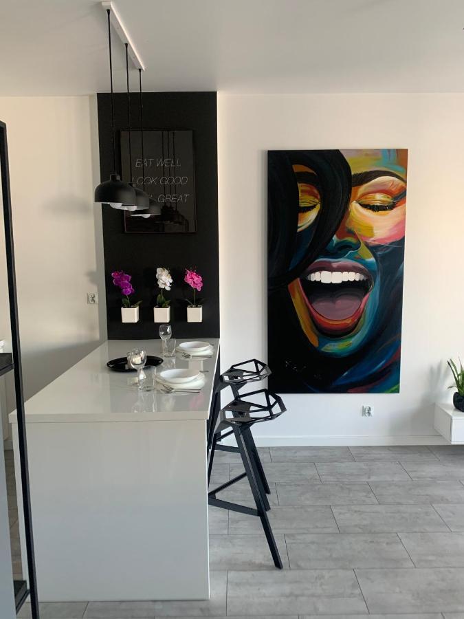Two-Levels Penthouse With A Garden In The City Center Διαμέρισμα Λοτζ Εξωτερικό φωτογραφία