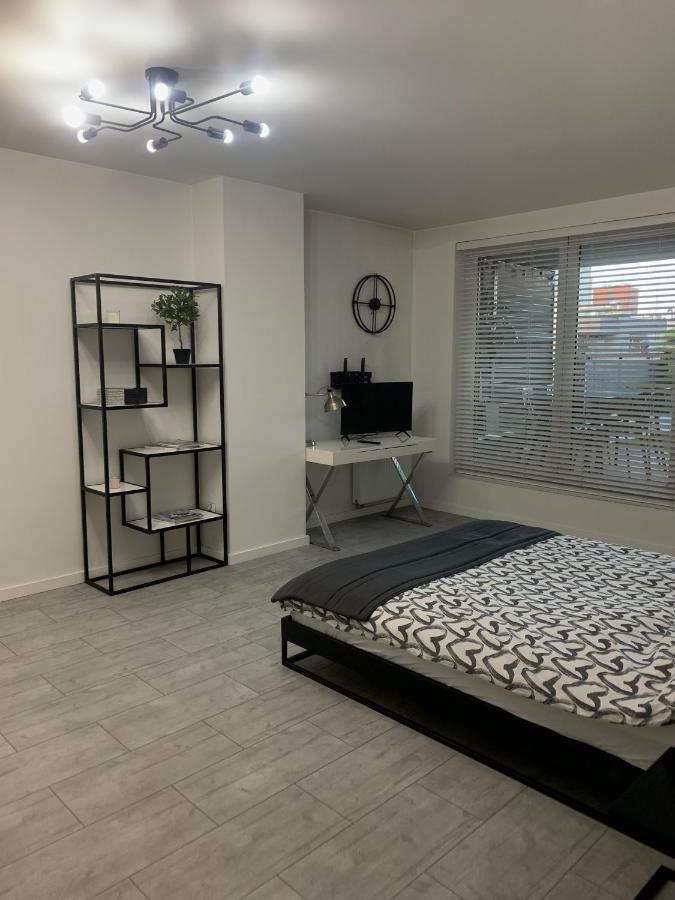Two-Levels Penthouse With A Garden In The City Center Διαμέρισμα Λοτζ Εξωτερικό φωτογραφία