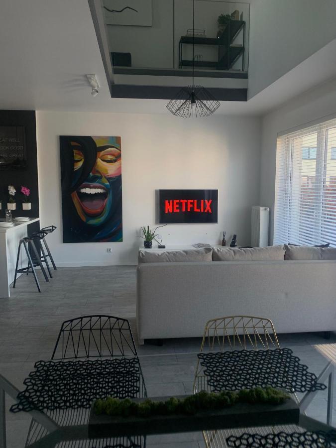 Two-Levels Penthouse With A Garden In The City Center Διαμέρισμα Λοτζ Εξωτερικό φωτογραφία